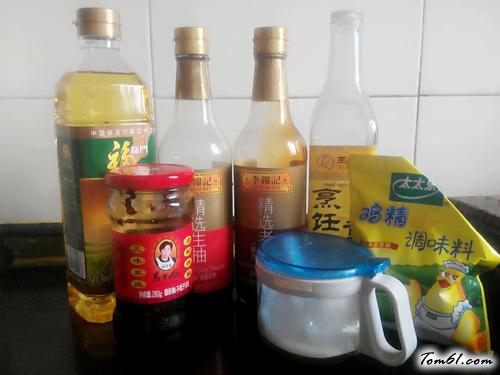 【排骨蒸板栗】