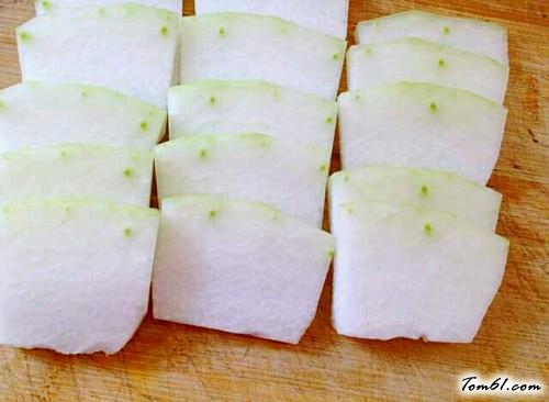 【腊肠蒸冬瓜】