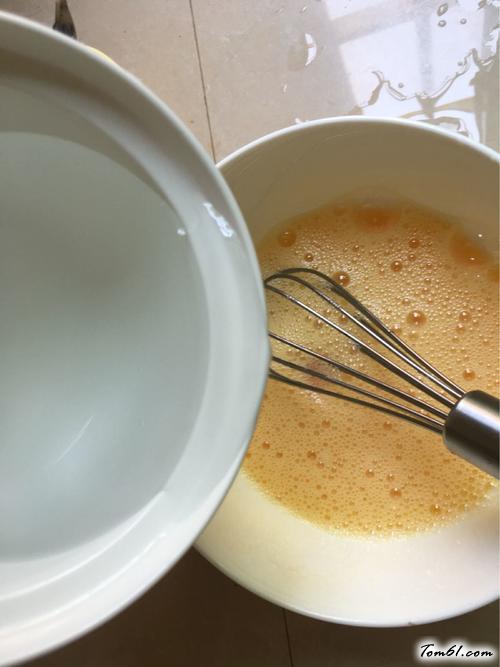 【虾仁鸡蛋羹】