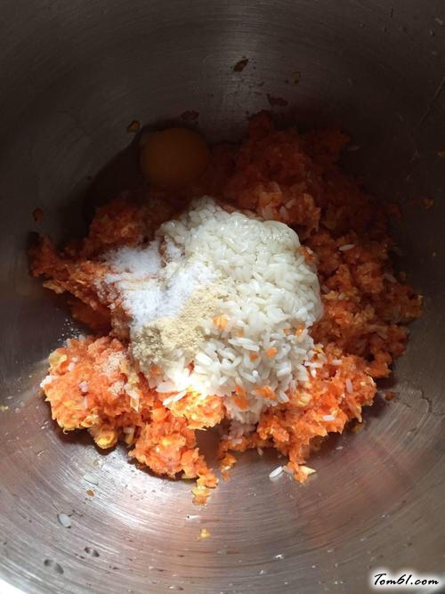 【玉米胡萝卜糯米珍珠丸子】