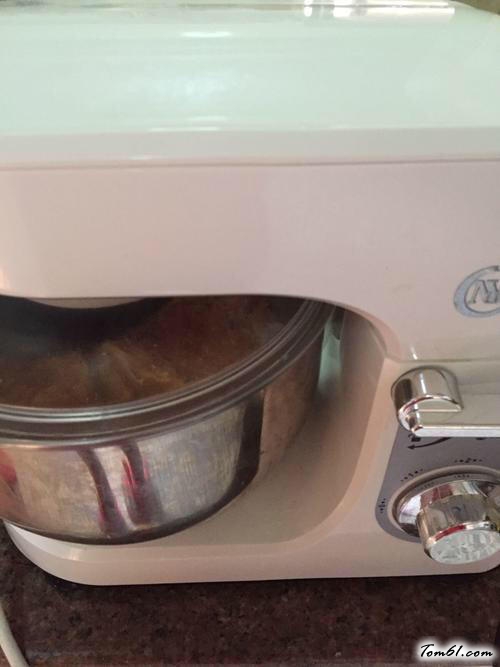 【玉米胡萝卜糯米珍珠丸子】