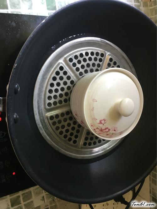 【虾仁鸡蛋羹】