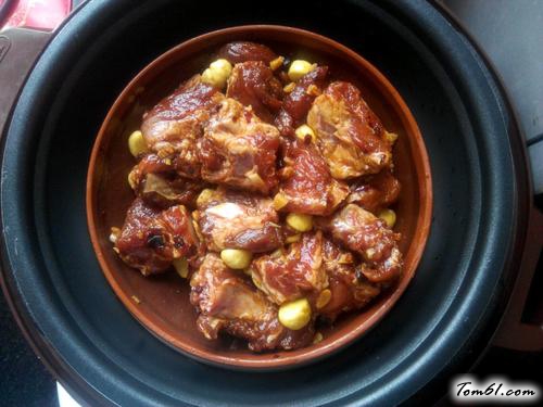 【排骨蒸板栗】