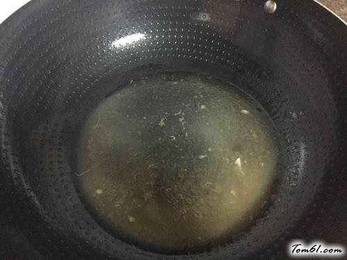 【香菇蒸鸡腿肉】