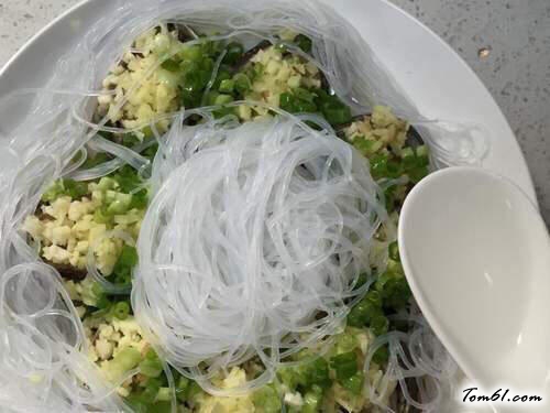 【粉丝蒸鲍鱼】