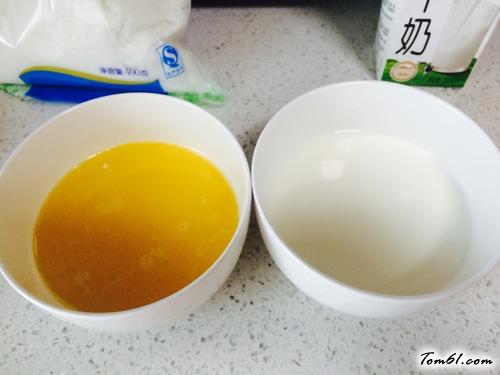 【牛奶蒸蛋】