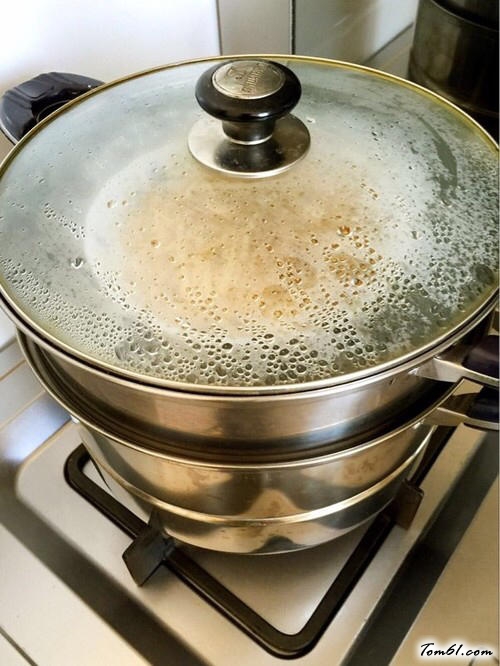 【黄花菜扣肉】