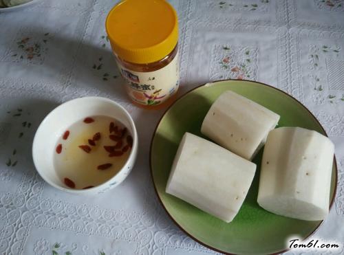 【白萝卜炖蜂蜜】