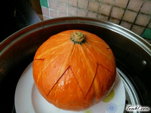 【南瓜蒸红烧排骨】