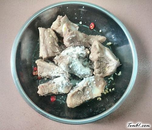 【小米蒸排骨】