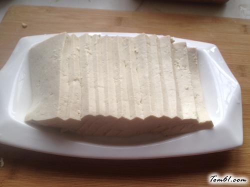 【微波炉蒸豆腐】