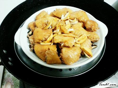 【香菇蒸鸡翅】