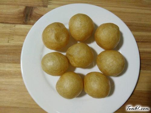 【清蒸油面筋塞肉】