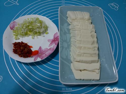 【肉末蒸豆腐】