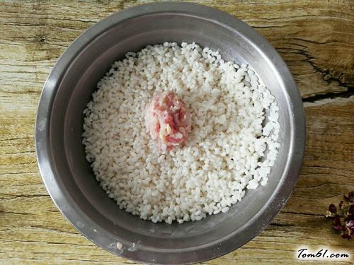 【清蒸大米虾丸】