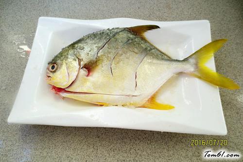 【清蒸鲳鱼】