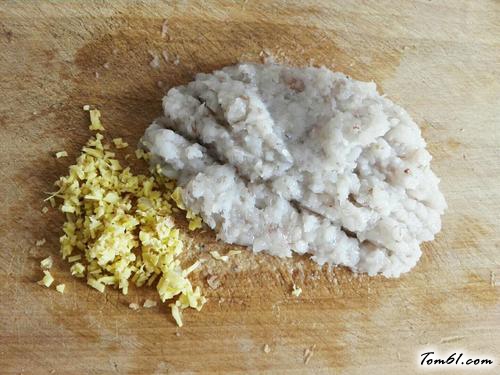 【清蒸大米虾丸】