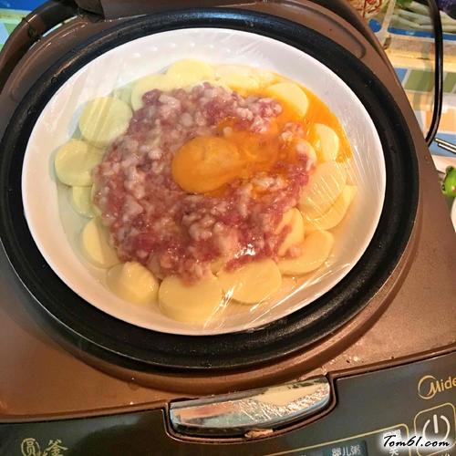 【日本豆腐肉末蒸蛋】
