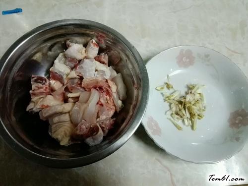 【冬菇蒸鸡（蒸蒸日上）】