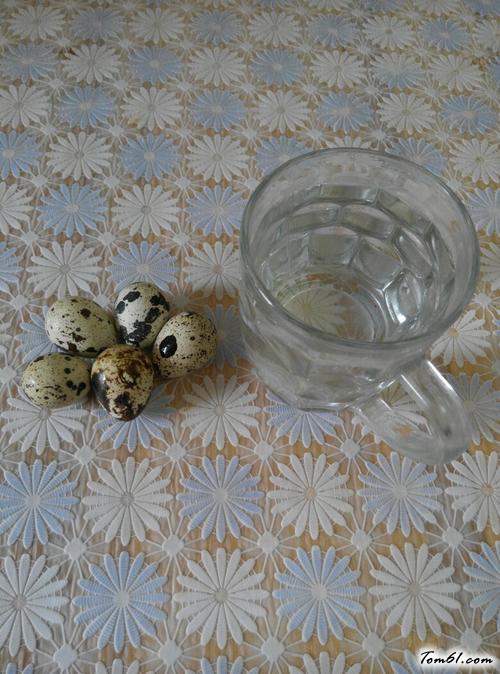 【蒸鹌鹑蛋羹】