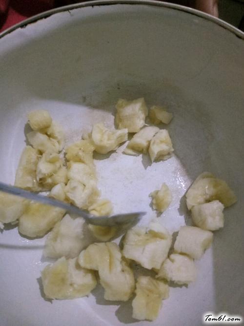 【香蕉鸡蛋羹】