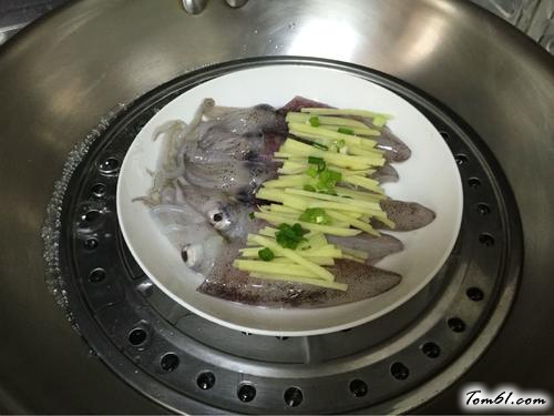 【清蒸墨鱼仔】