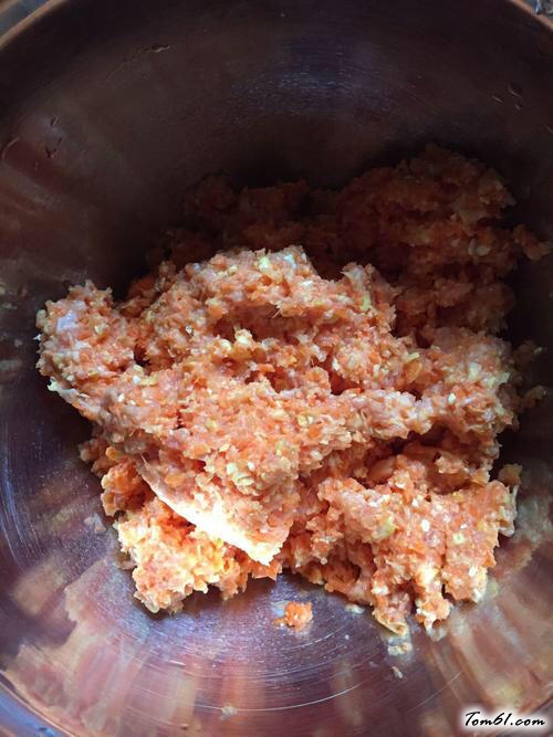 【玉米胡萝卜糯米珍珠丸子】