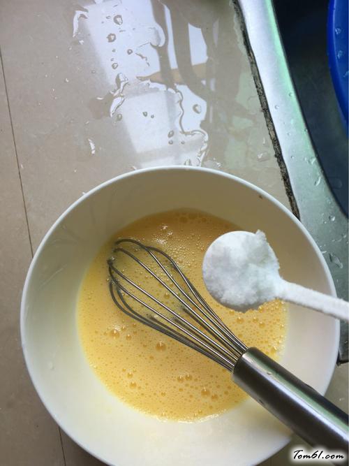 【虾仁鸡蛋羹】