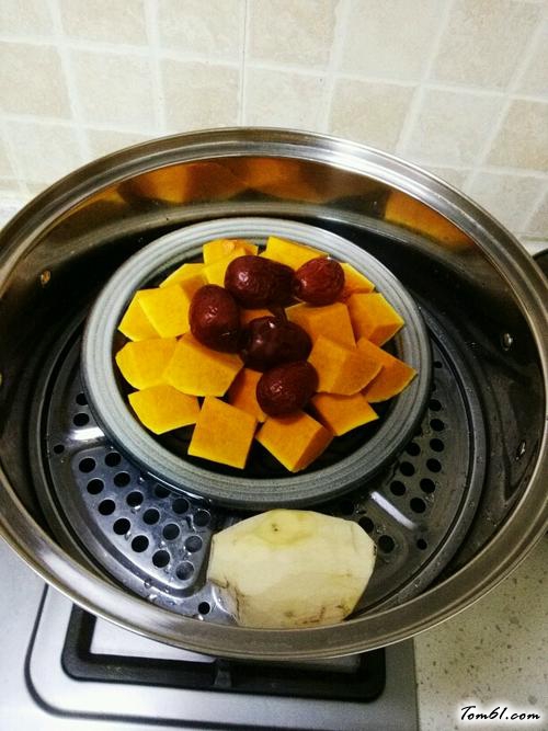 【南瓜蒸红枣】