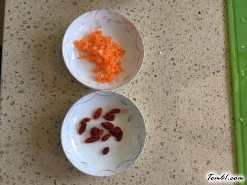 【糯米肉丸子】