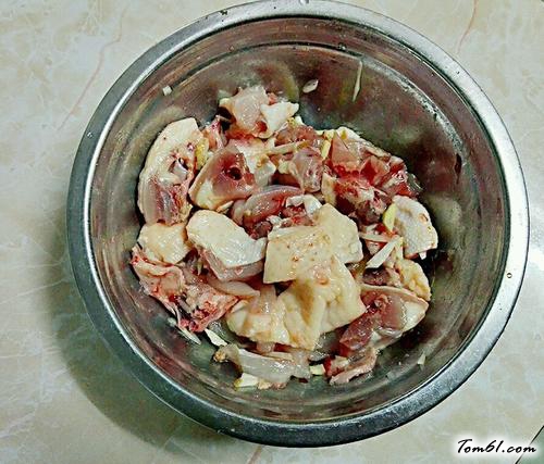 【冬菇蒸鸡（蒸蒸日上）】