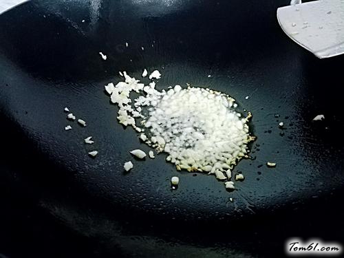 【金针菇蒸粉丝】