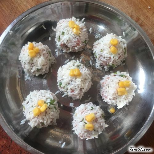 【糯米珍珠丸子】