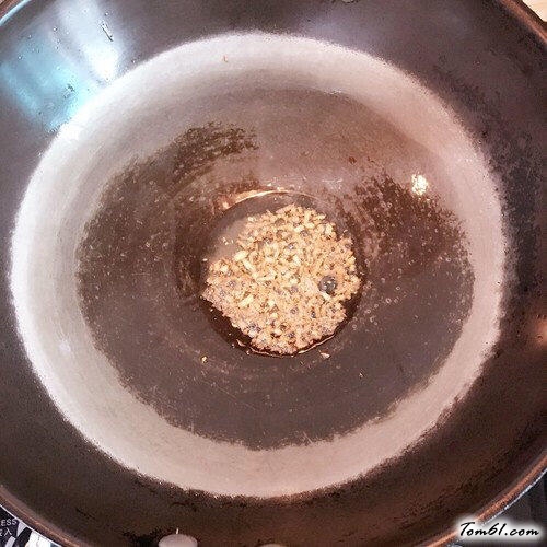 【蒜蓉粉丝蒸元贝】