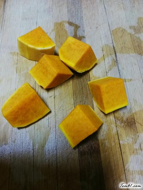 【南瓜蒸红枣】