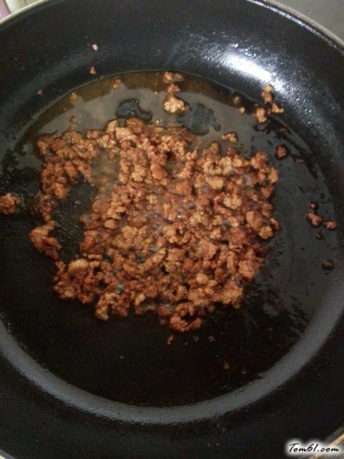 【肉末鸡蛋羹】