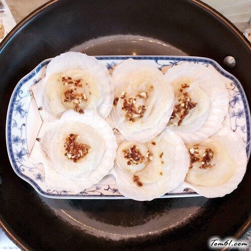 【蒜蓉粉丝蒸元贝】