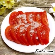 火山下雪（糖拌西红柿）的做法