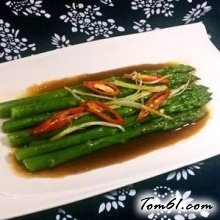 白灼芦笋的做法