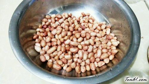 【花生卤猪皮】