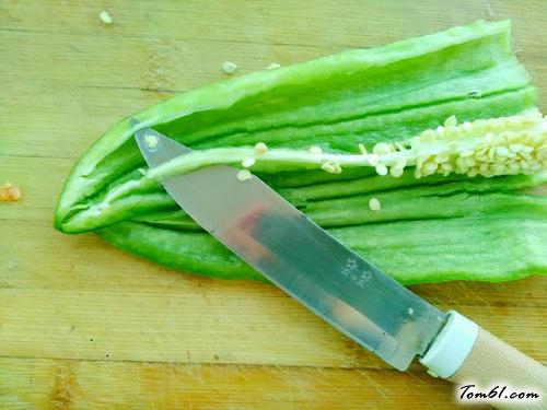 【凉拌杏仁青红椒】