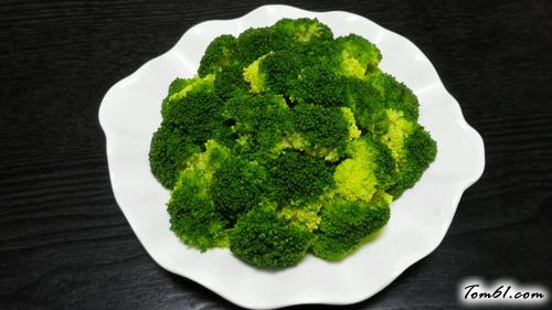 【凉拌西兰花】