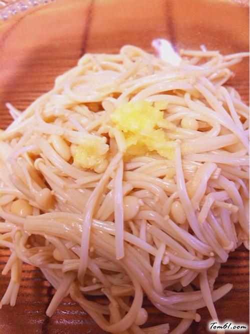 【凉拌金针菇】