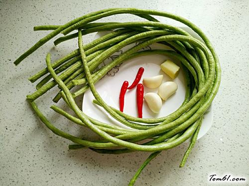 【凉拌长豆角】