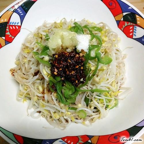 【凉拌绿豆芽】