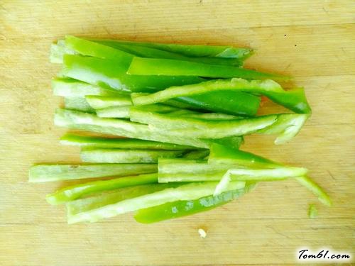 【凉拌杏仁青红椒】