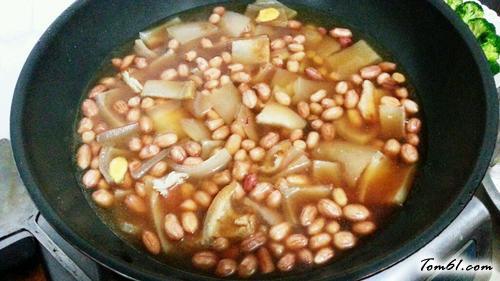 【花生卤猪皮】