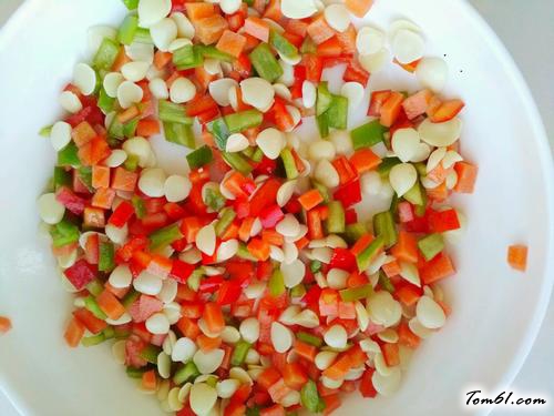 【凉拌杏仁青红椒】