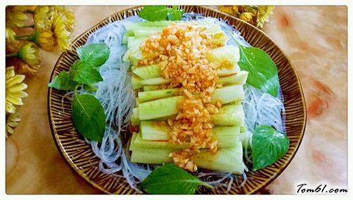 【酸辣黄瓜粉丝】