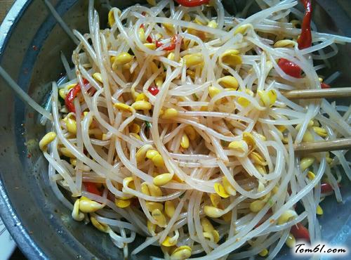 【凉拌豆芽】